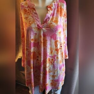 Dear Scarlett Floral V-Neck Women's Top